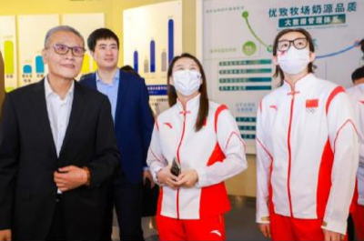 冠军实力致敬中国 巩立姣孙颖莎等河北健儿走进君乐宝