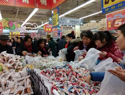 马大姐牛轧等产品单店单场销售60万颗糖果为哪般?--中国新闻网-河北新闻